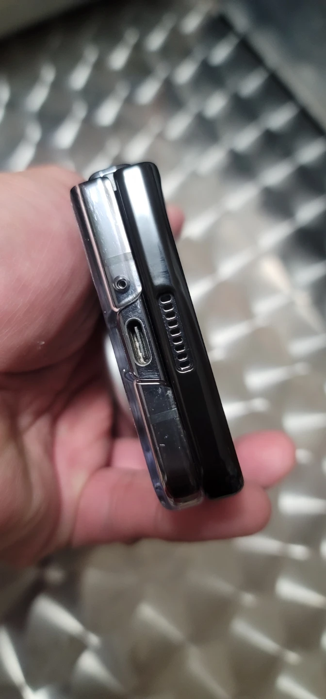 Samsung Galaxy Z Fold 5 - photo 4