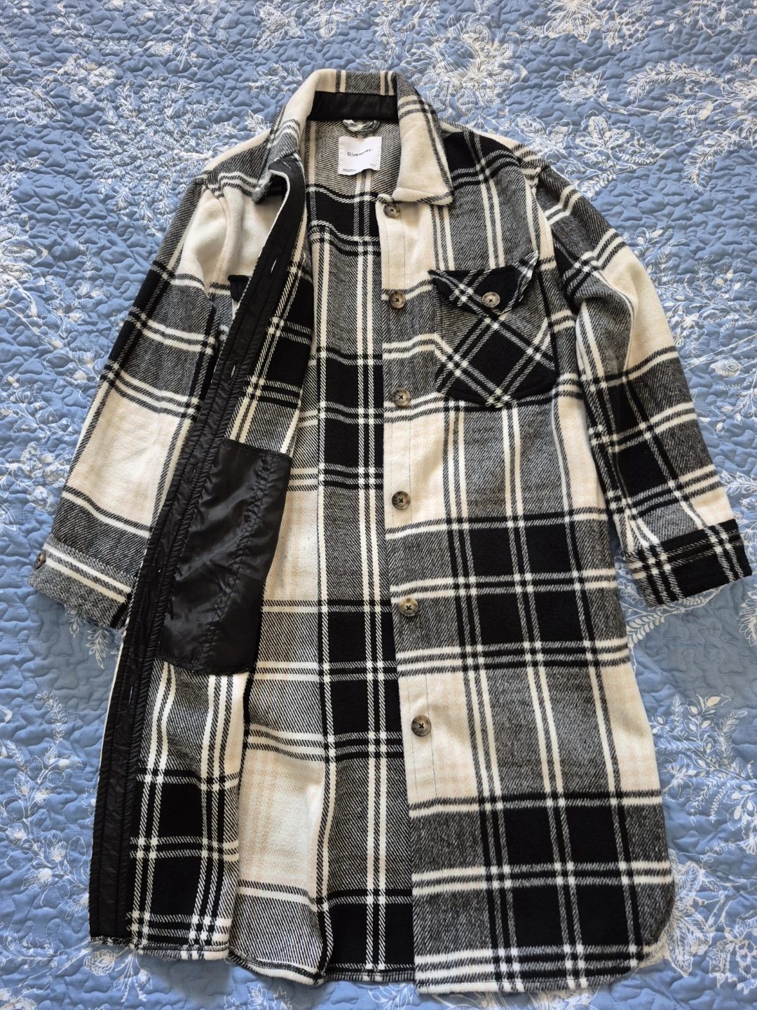 Bluenotes Plaid Shacket (Coat)- Medium - photo 2