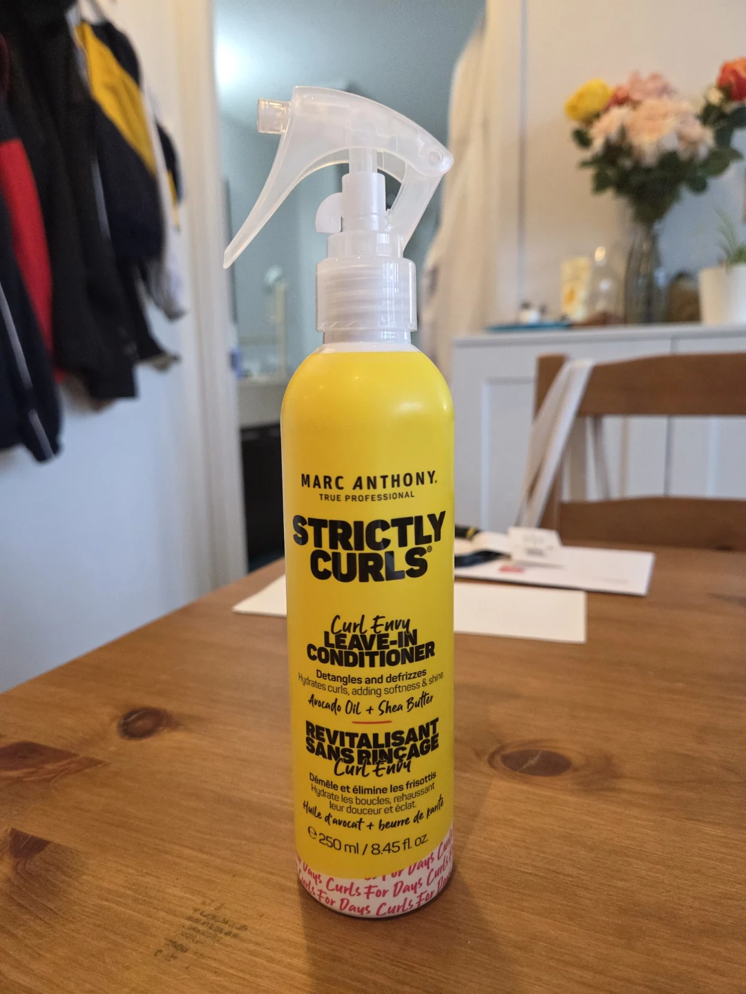 BRAND NEW Marc Anthony Strictly Curls Leave-In Conditioner