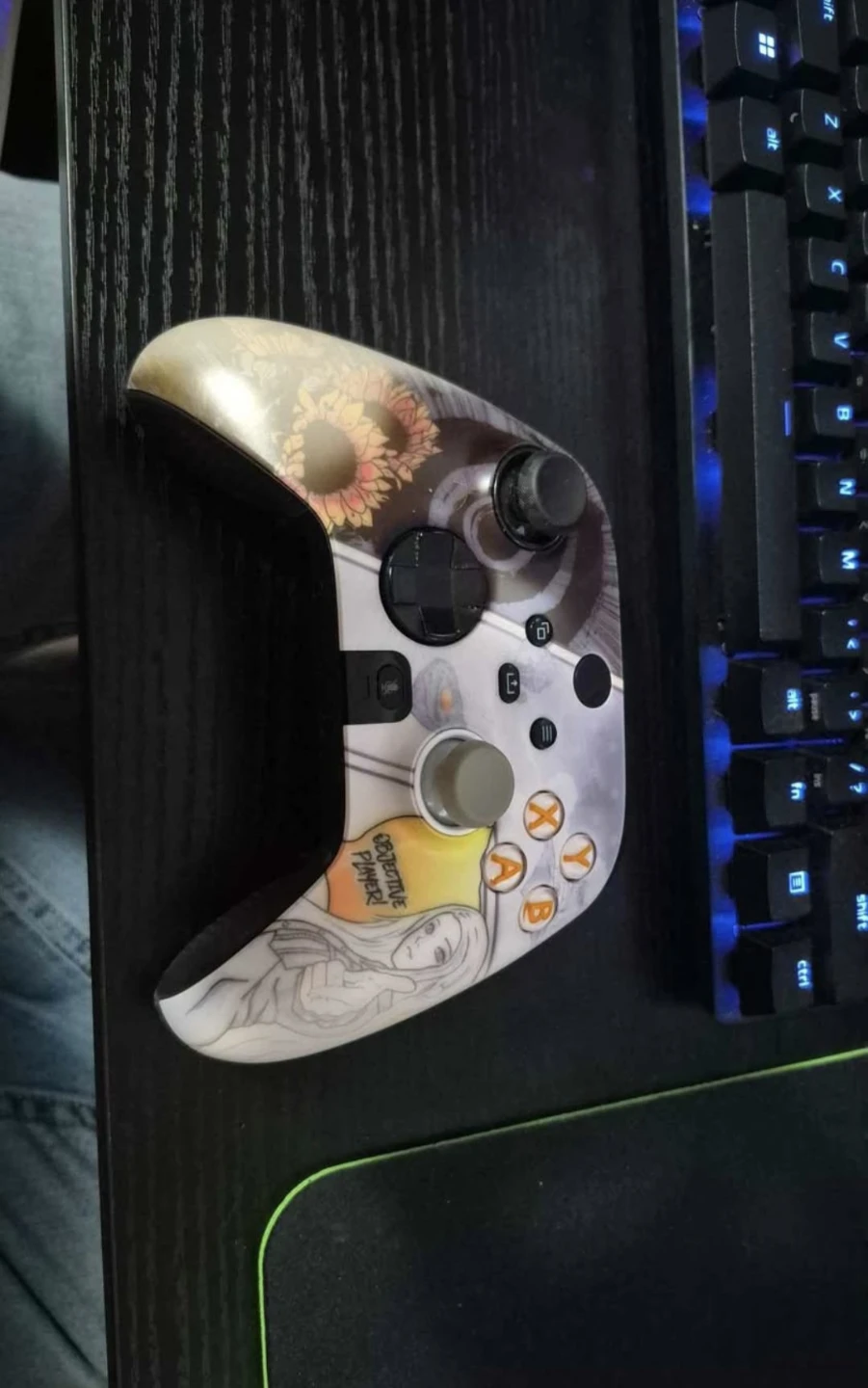 Xbox Series S W/ Scuf Controller & storage devices - photo 3