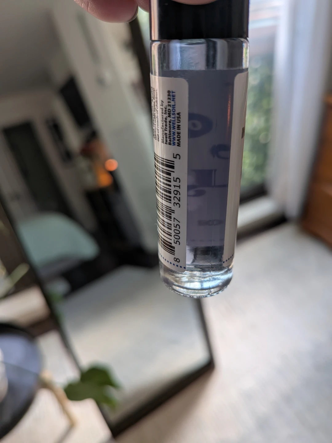 Well's Oil DG (Blue) Roll On Perfume Oil 10ml - photo 2