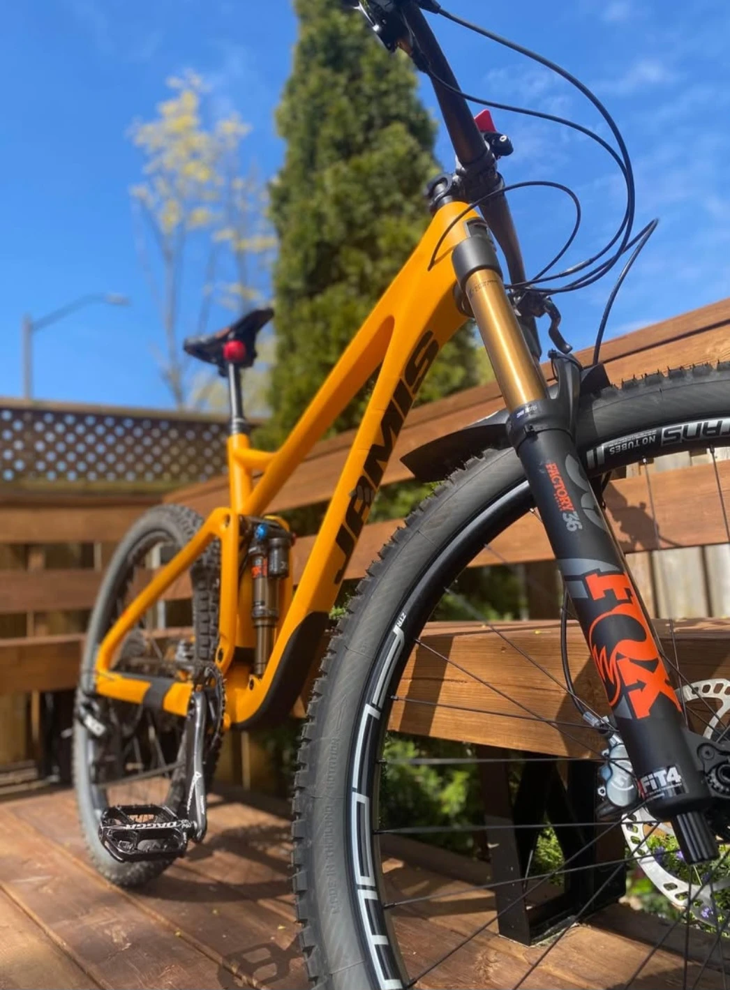 JAMIS Hardline C2 Full Suspension Mountain Bike - Orange
