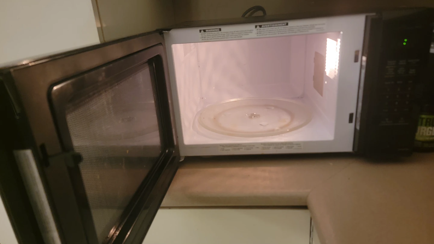 Panasonic Microwave Oven - photo 2