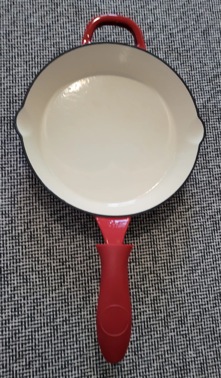 Cast Iron Skillet Set with Red Handle Covers - photo 2