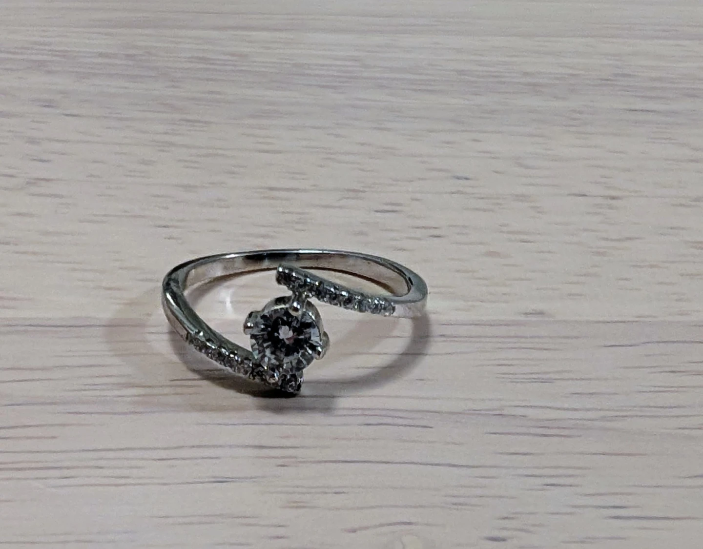 Brand New Silver-tone ring with clear stones - photo 2