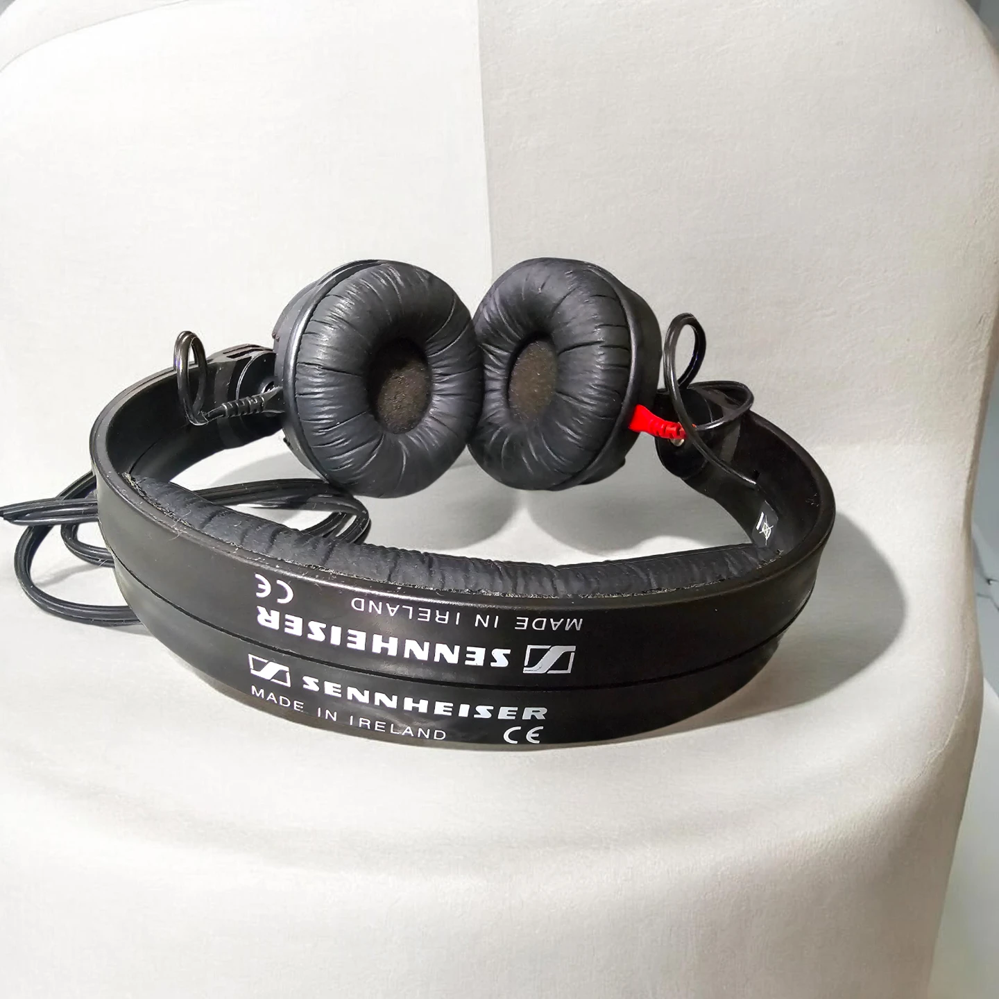 Sennheiser Headphones with Carrying Pouch and Extra Ear Pads