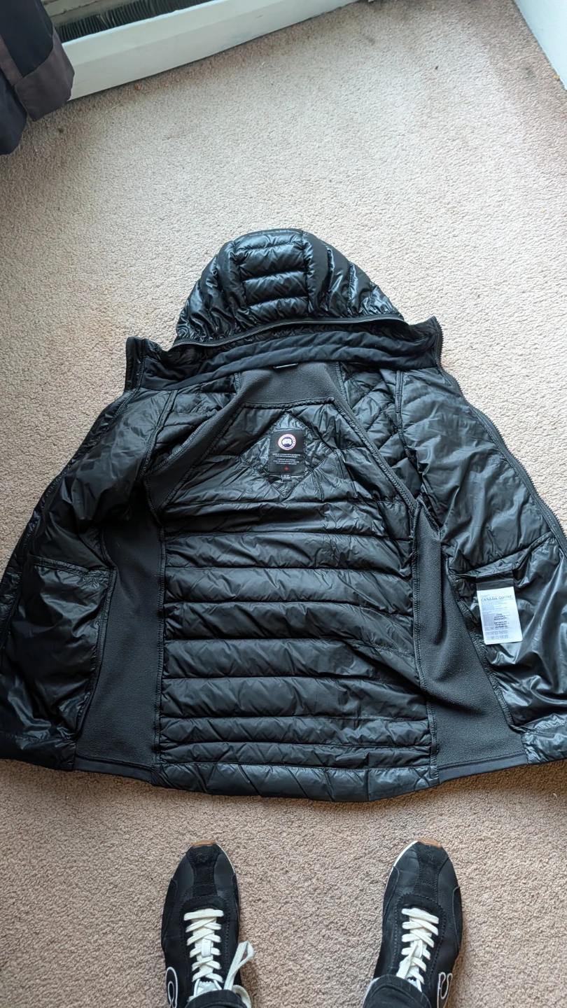 Canada Goose Down Jacket hybridge lite hoodie