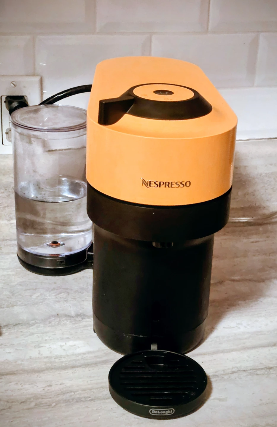 Cafetière Nespresso Delonghi orange