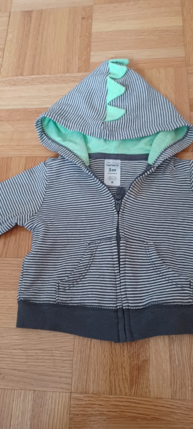 New 3 month & 3-6 month hoodie - photo 3