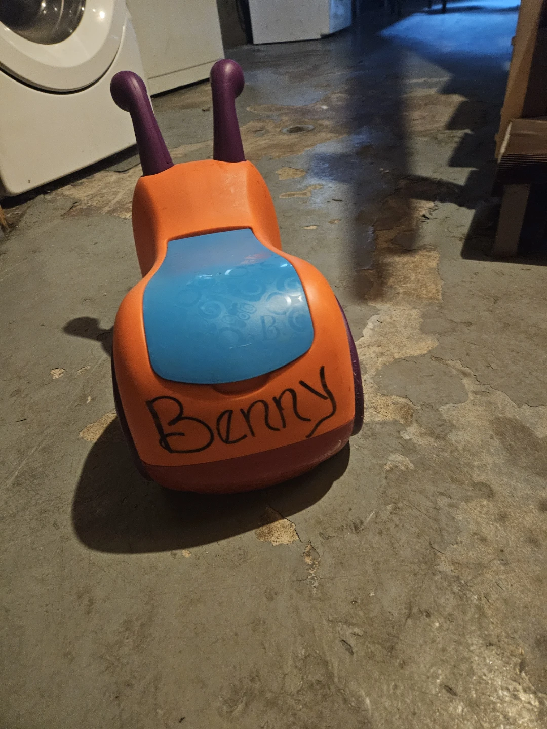 Orange Snail Ride-On Toy - photo 3