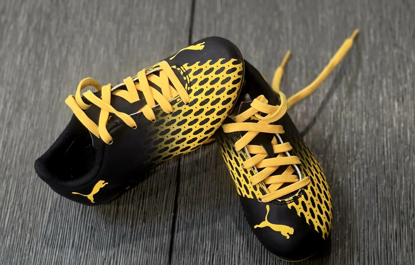 Puma Soccer Cleats - Black and Yellow - photo 4