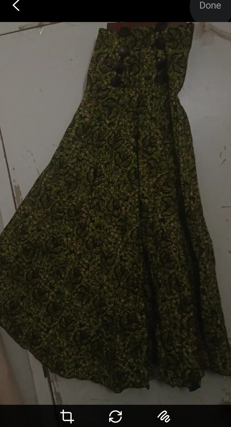 Green Floral Pattern dress with Wood Buttons