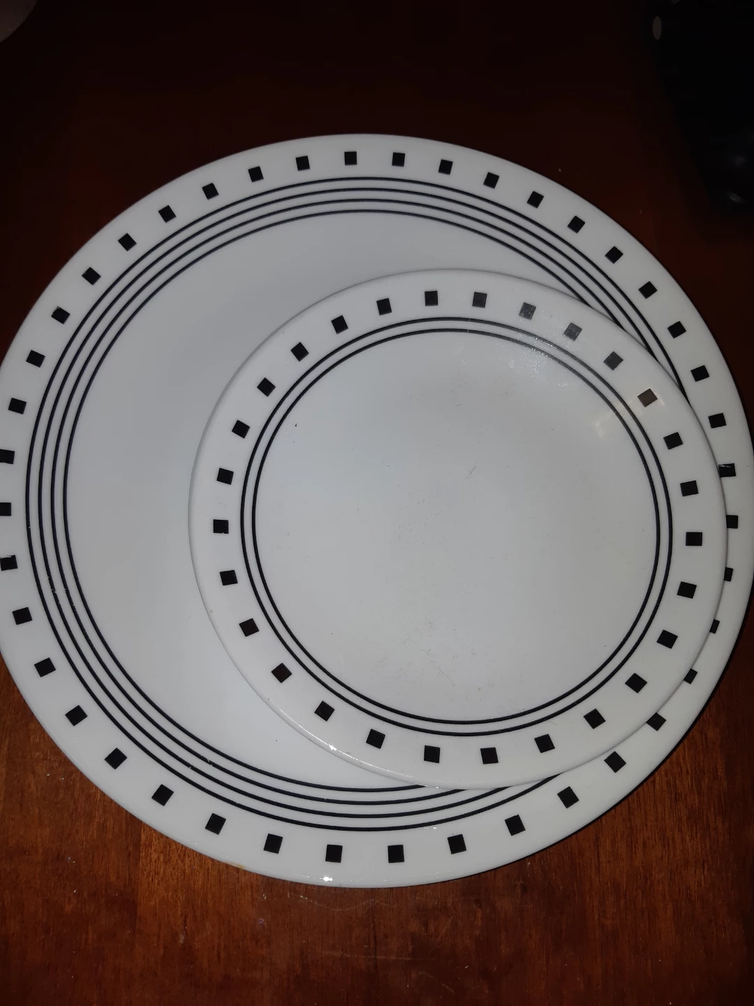 Corelle Vitrelle Plates