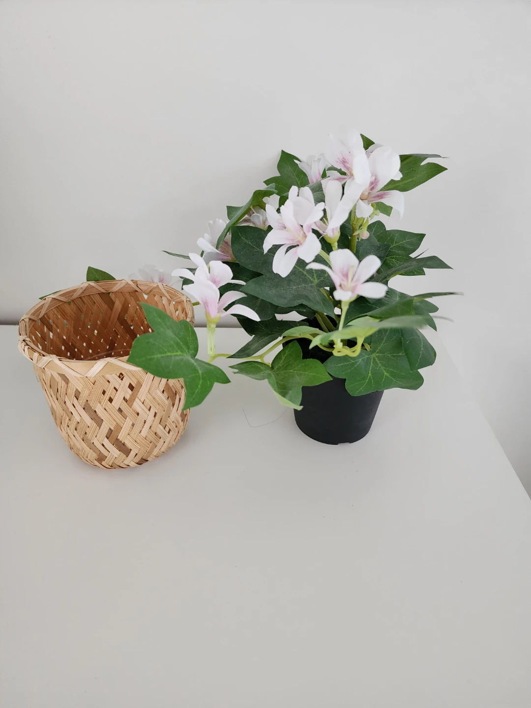 Pink Velvet Table Lamp and Bamboo Basket with Artificial Plant - photo 5