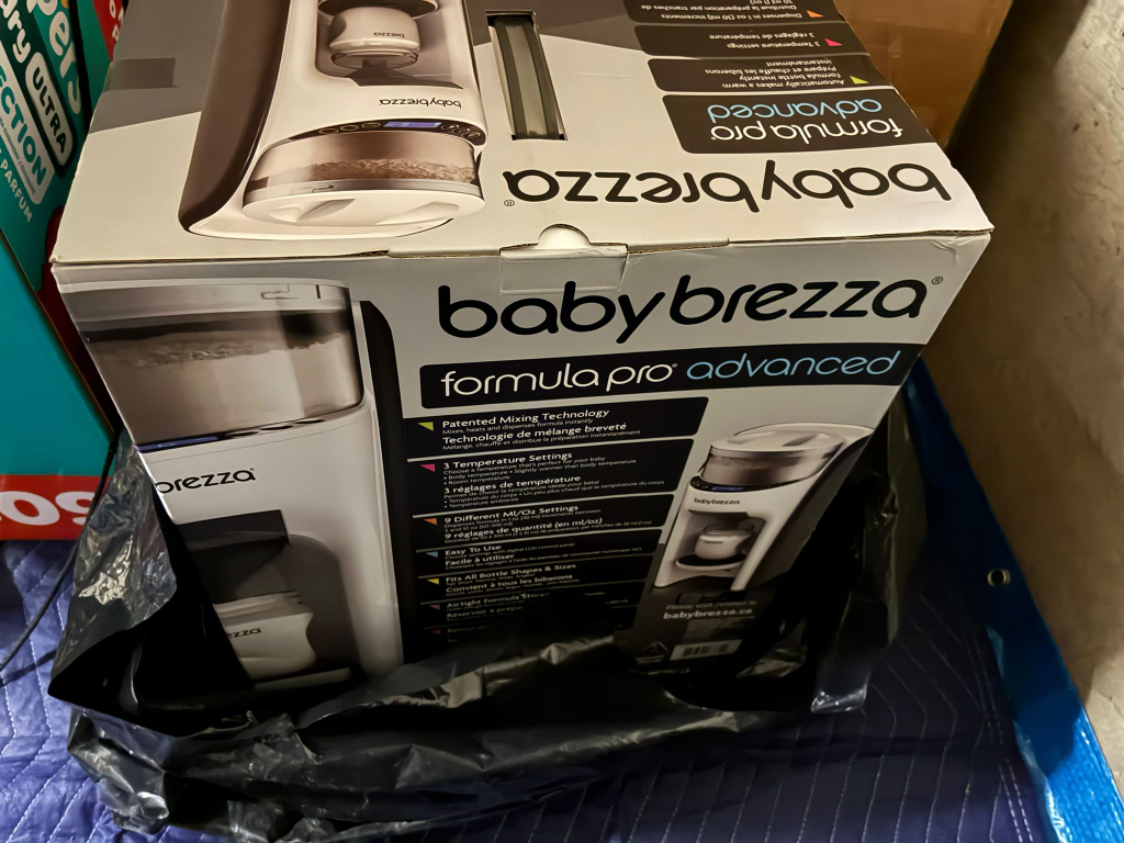Baby Brezza Formula Pro Advanced Formula Dispenser, BRAND NEW!!
