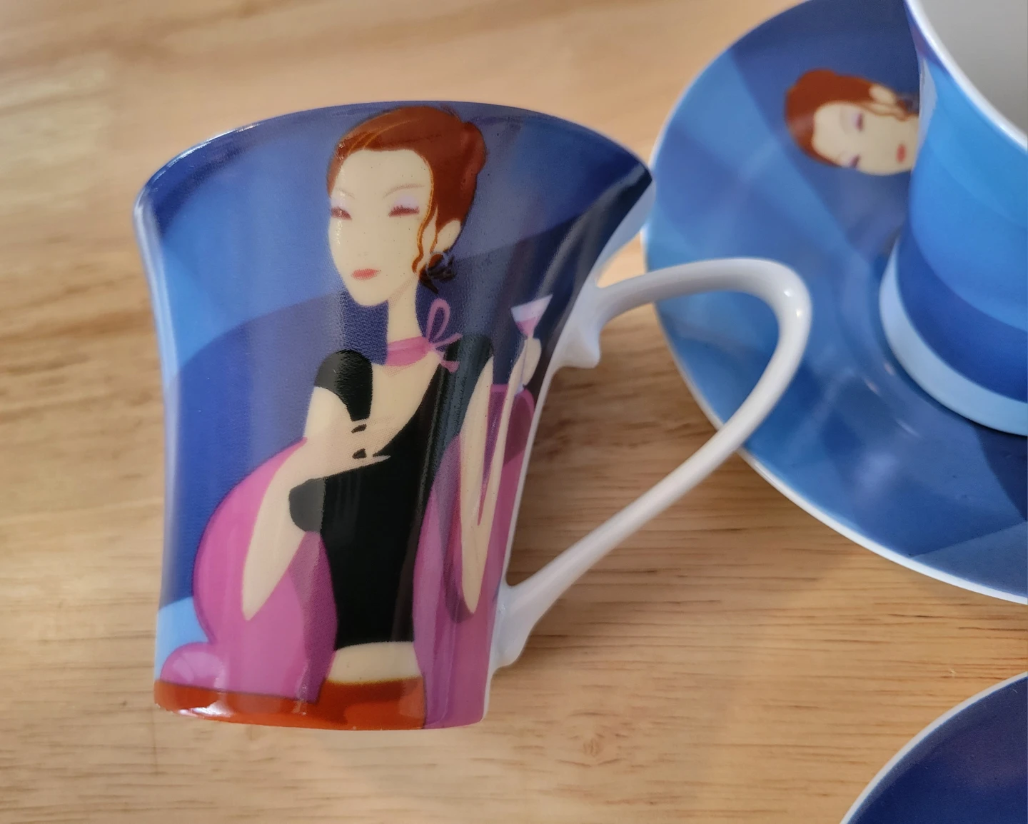 Contemporary Asymmetric Music Notes Espresso CUPS PLATES Set - photo 3