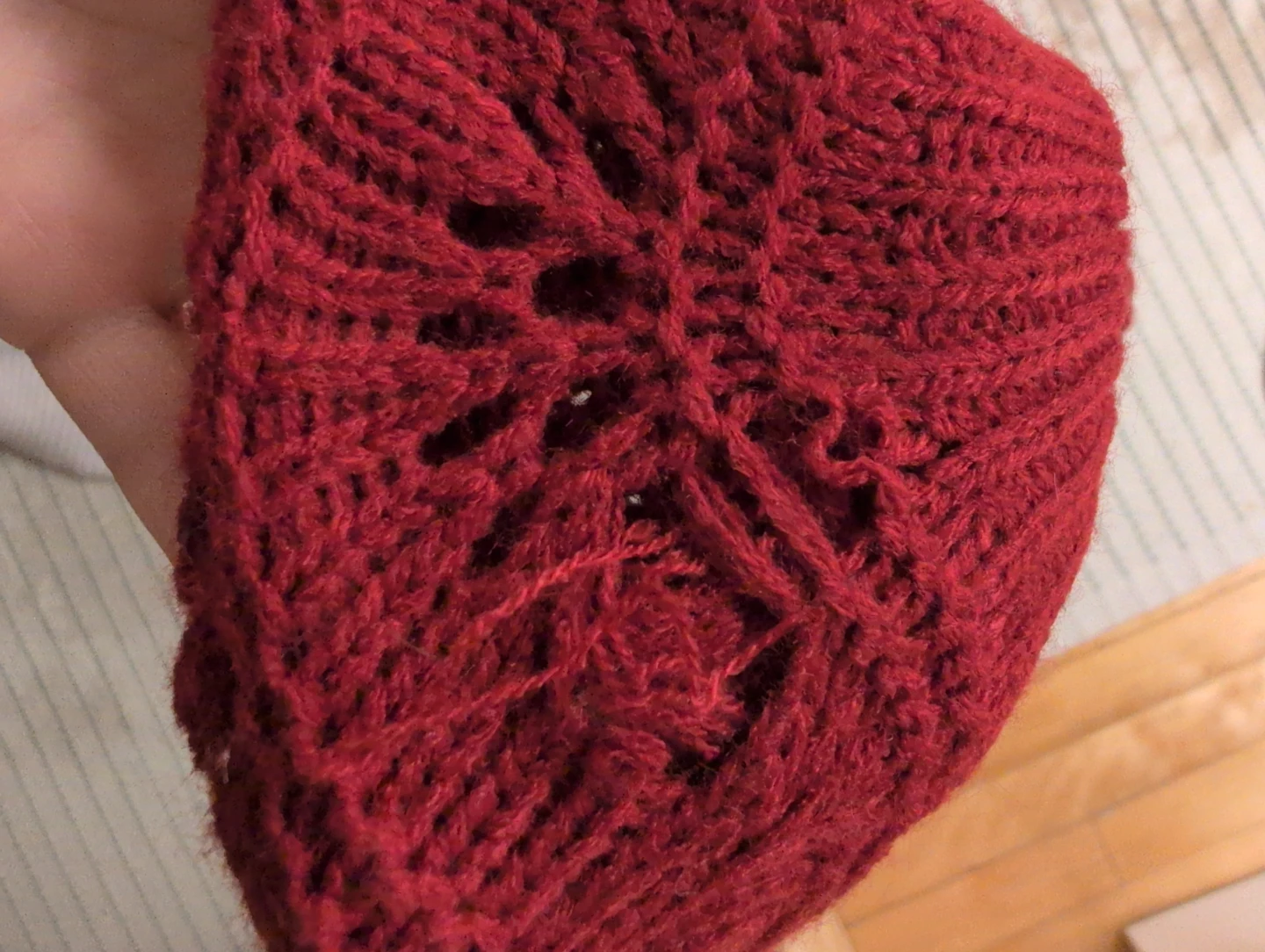 Seeking Repair - Red Knit Beret - photo 2