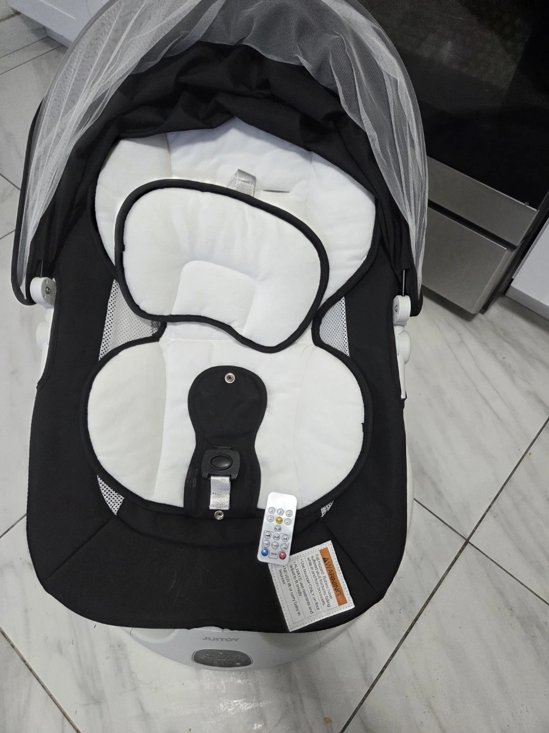 JUITOY Baby Rocker with Mosquito Net - photo 3