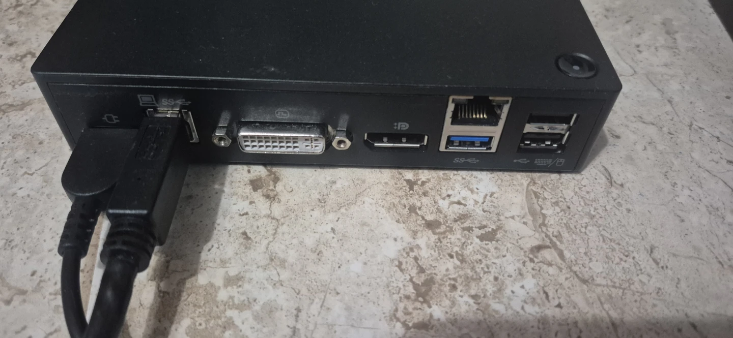 Lenovo ThinkPad Pro Docking Station with Power Adapter - photo 3