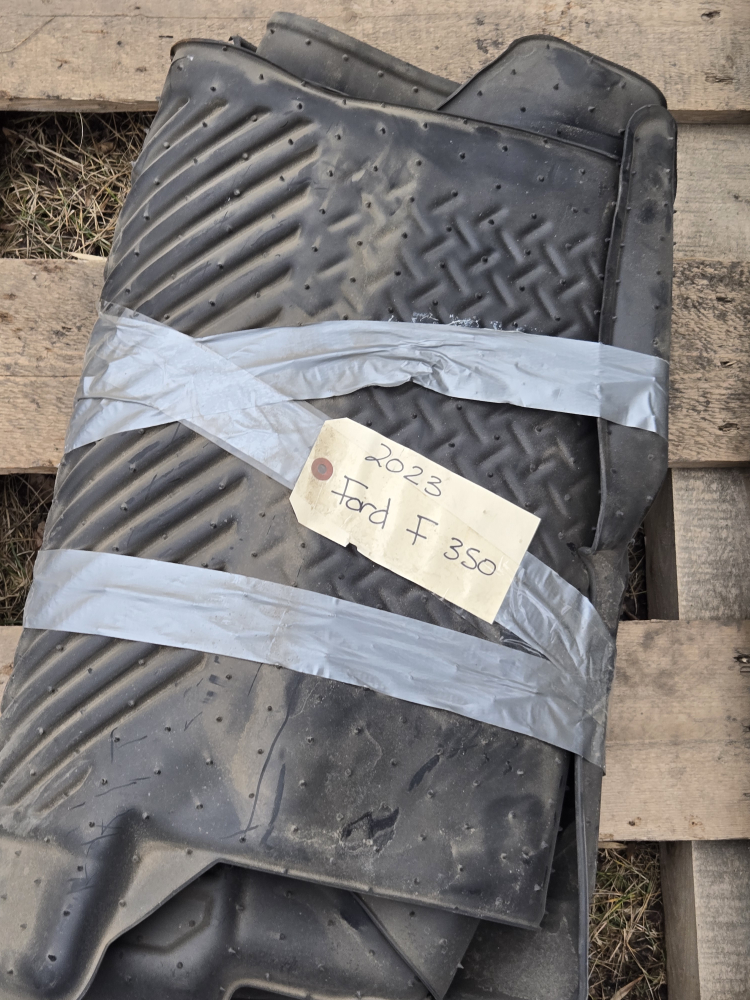 Ford F-350 Floor Mats