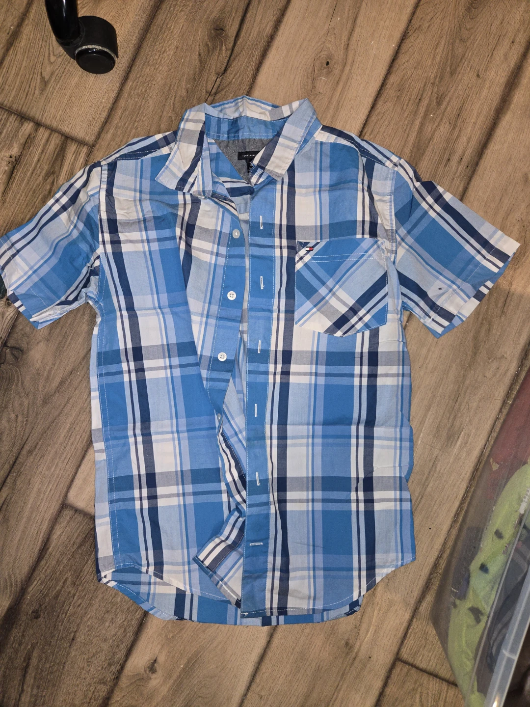 NEW Tommy Hilfiger Boys Shirt XL/TG
