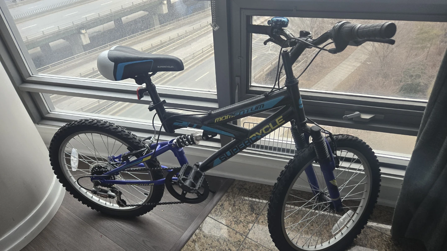Supercycle Momentum Mountain Bike