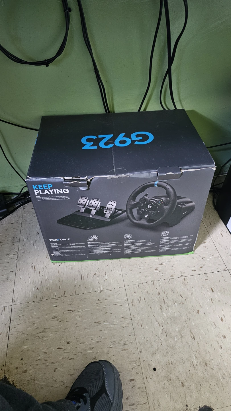 Logitech G923 TRUEFORCE Racing Wheel and Pedals for Xbox