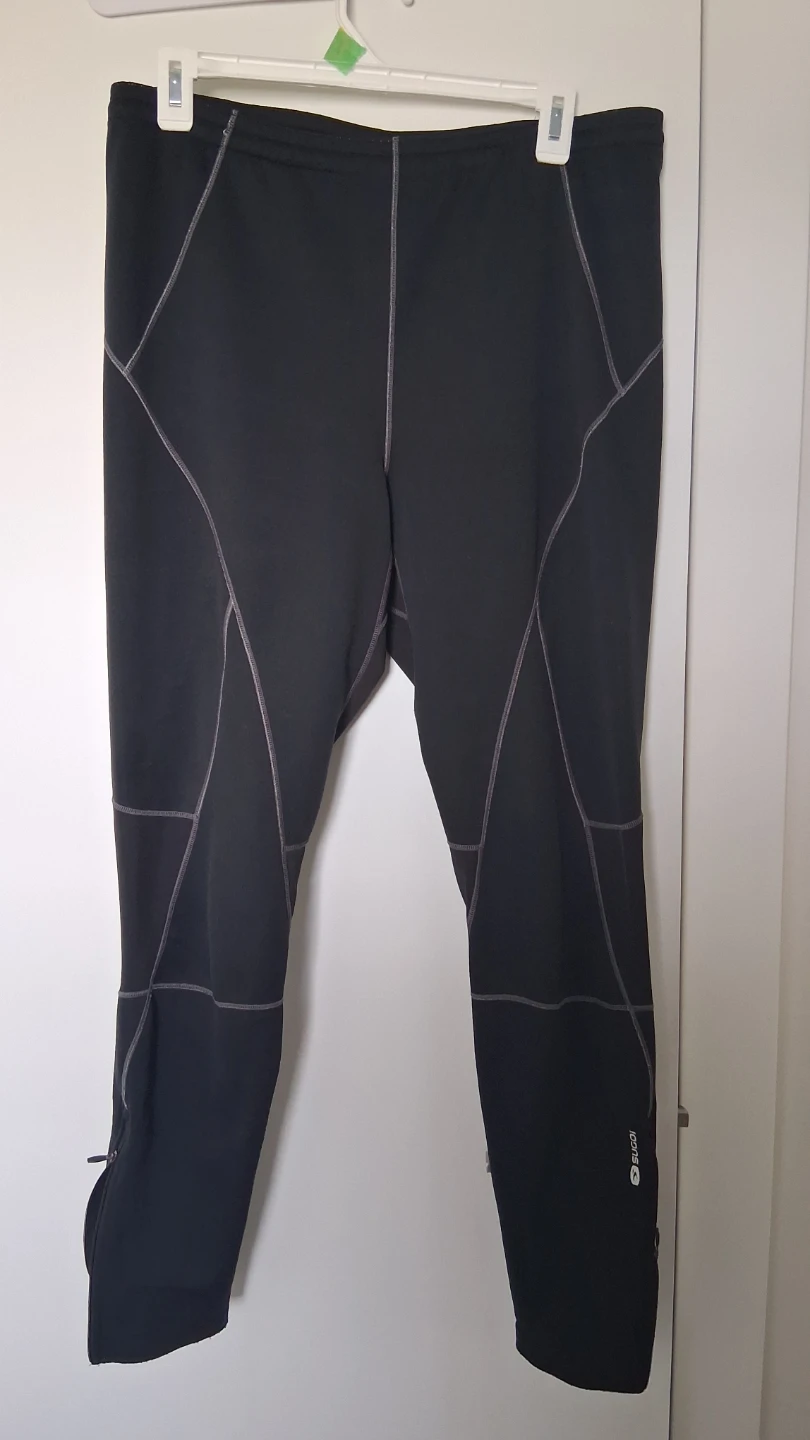 Unisex SUGOI Black Running/Cycling Tights Capri Pants L/G