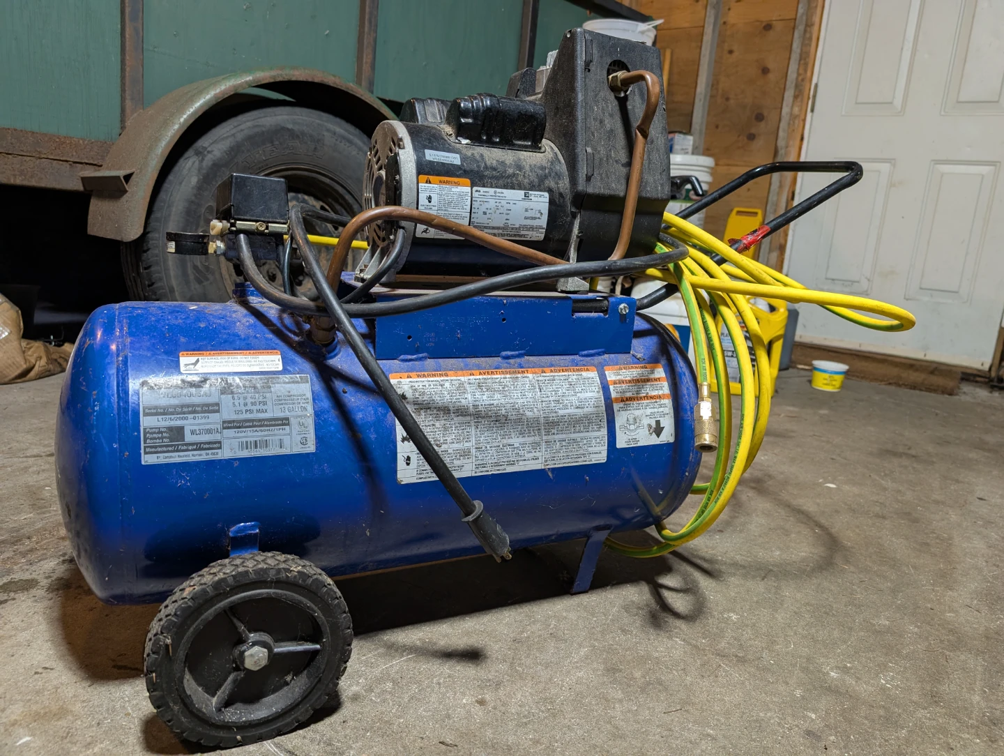 Campbell Hausfeld 13-gallon Air Compressor - photo 5