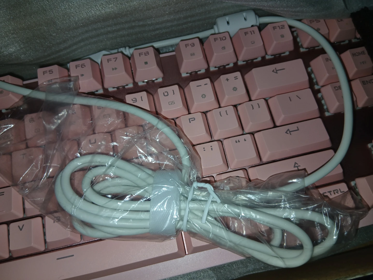 Motospeed Professional Gaming Mechanical Keyboard - photo 3