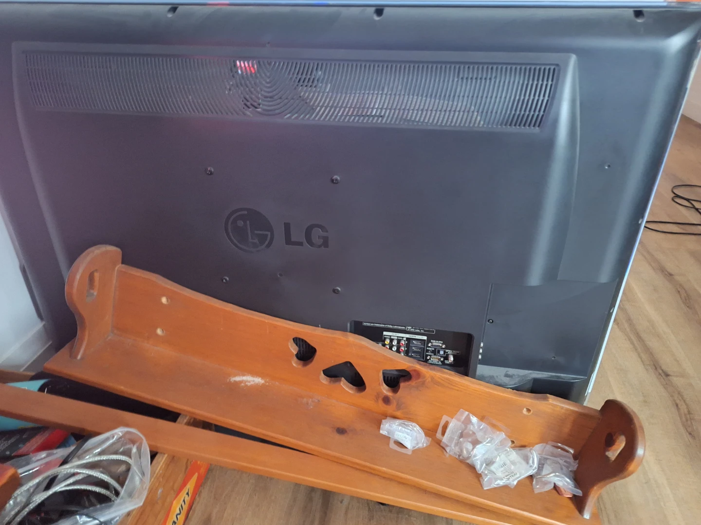 LG Television