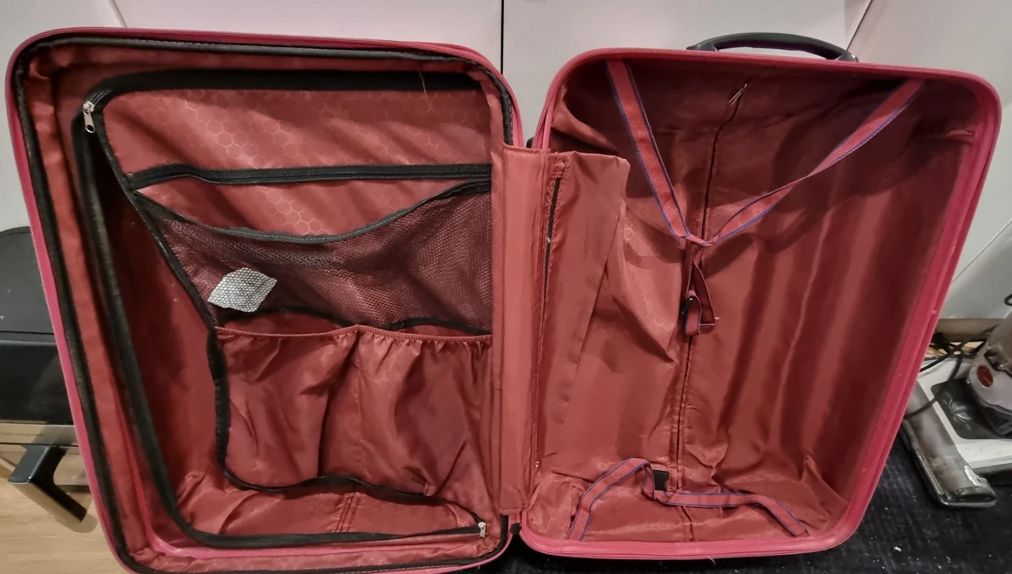 NEED TO GO!!! Pink Luxardo Rolling Suitcase - photo 3