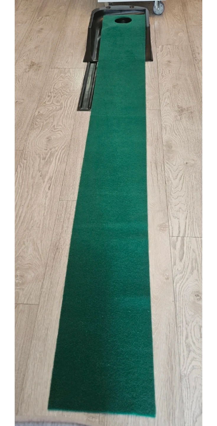 Indoor Putting Green