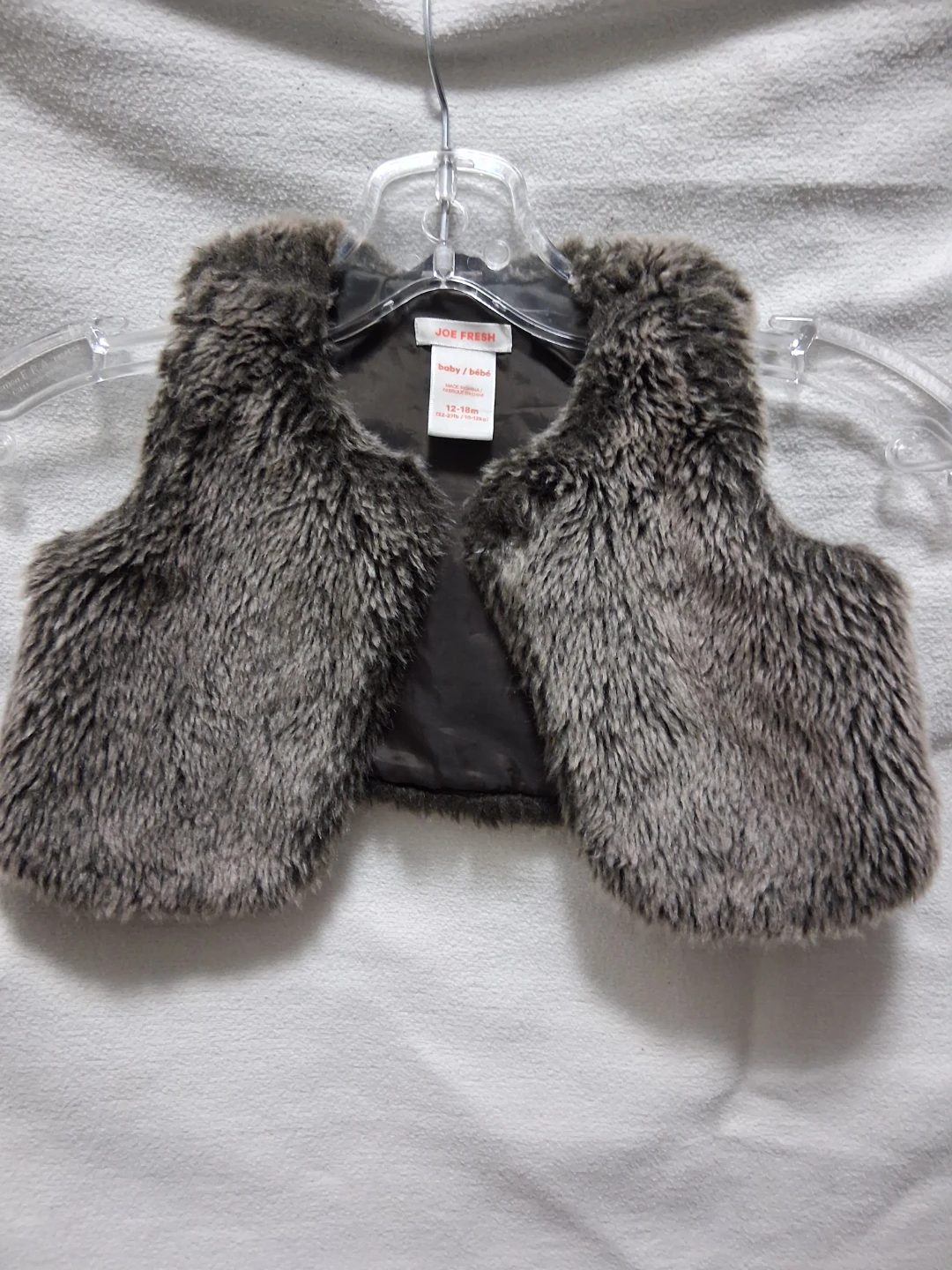 Size 12-18 MONTHS JOE FRESH Baby Faux Fur Vest
