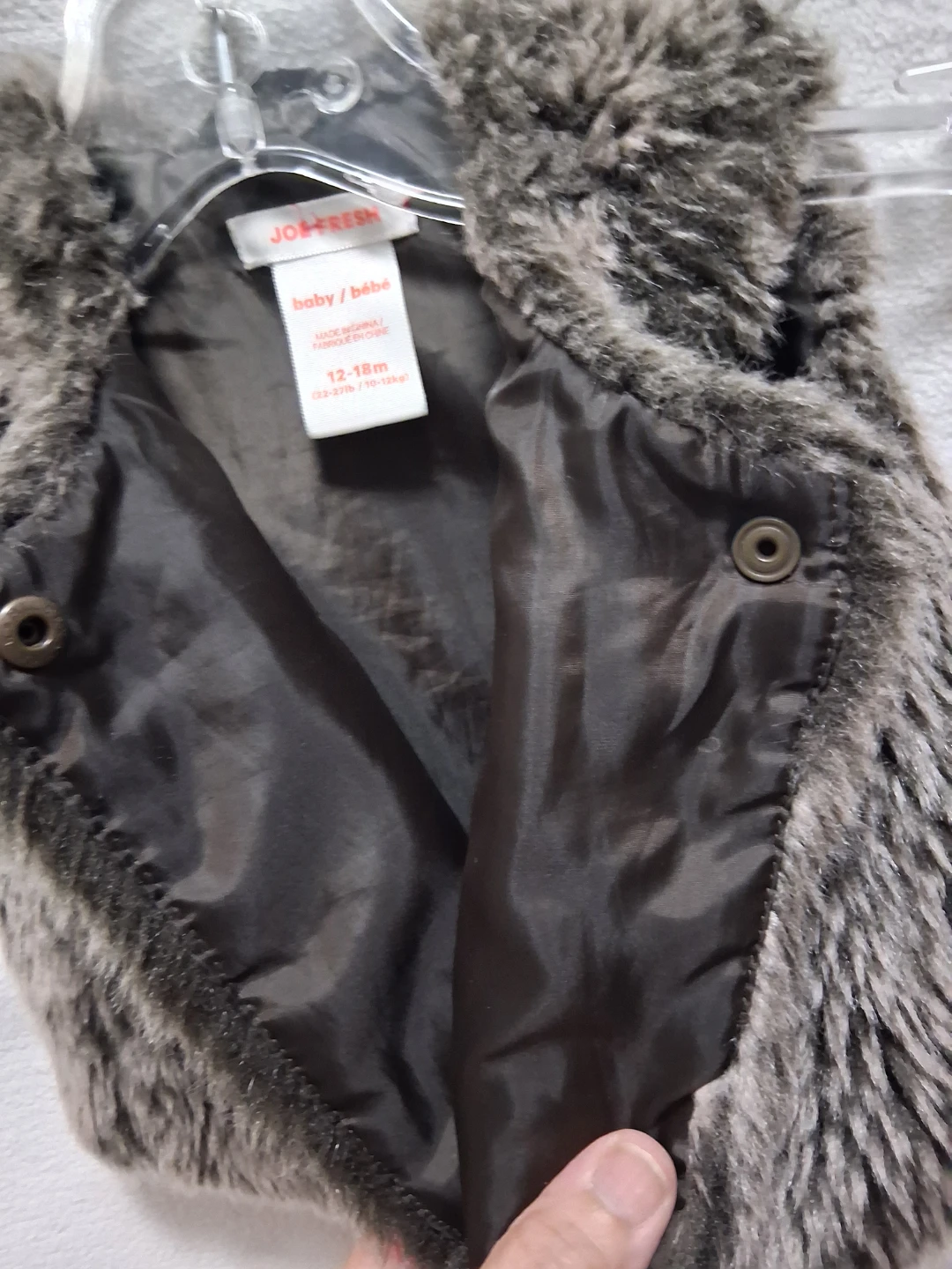 Size 12-18 MONTHS JOE FRESH Baby Faux Fur Vest - photo 4