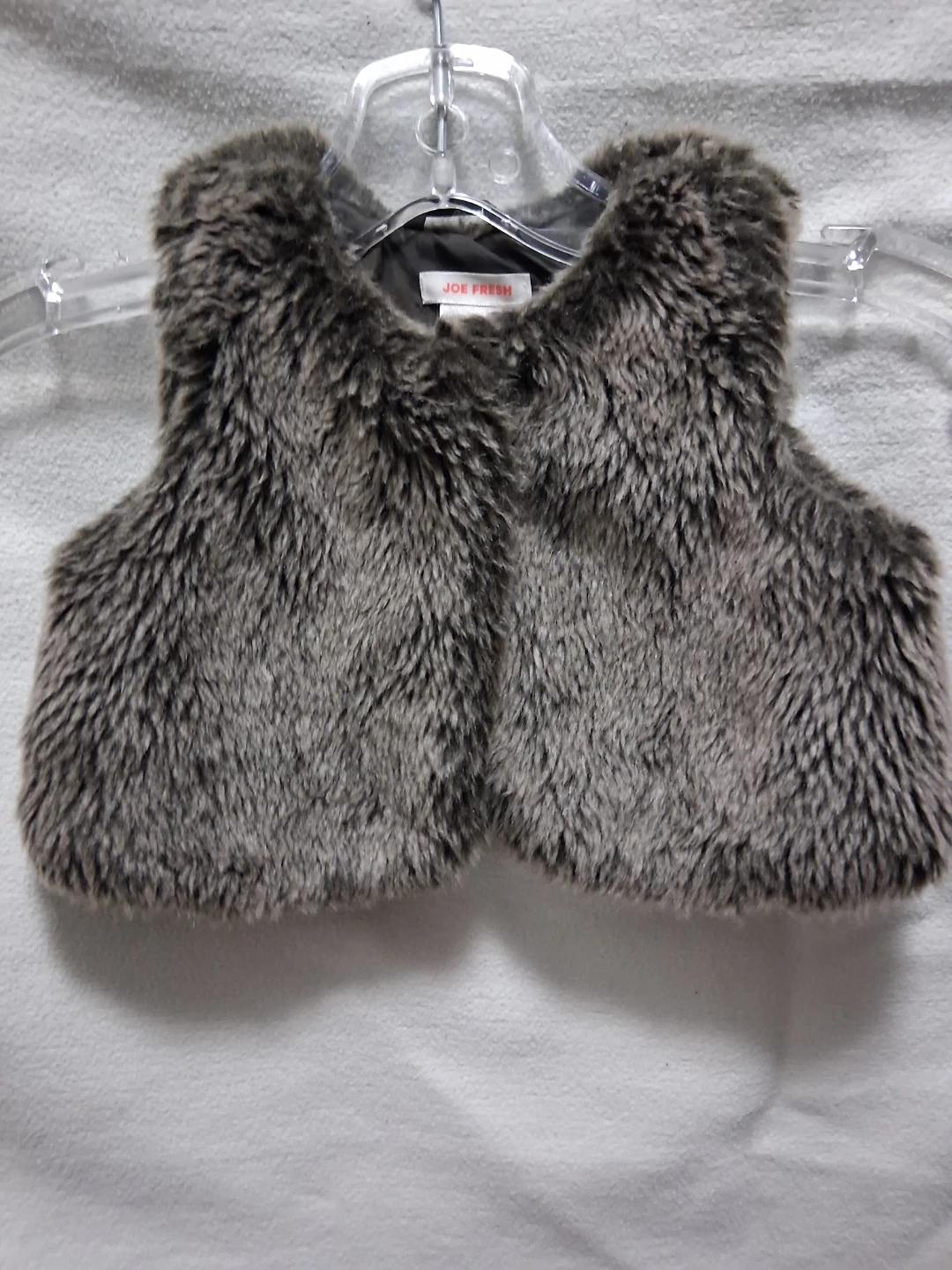 Size 12-18 MONTHS JOE FRESH Baby Faux Fur Vest - photo 5