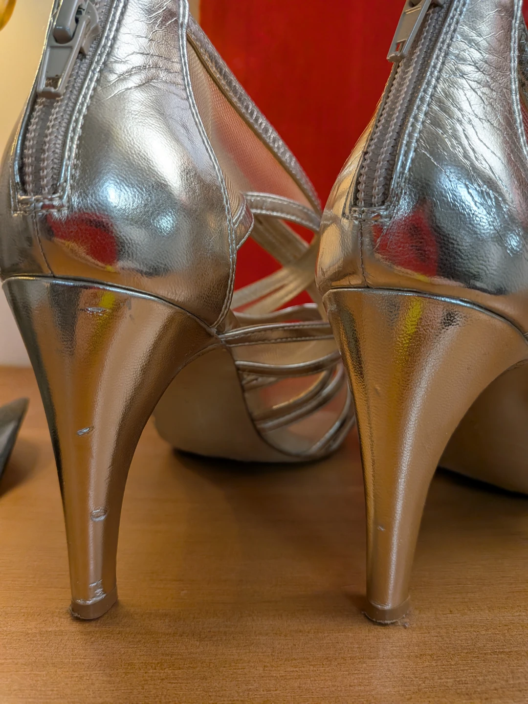 ⚜️ Gold Tone Strappy Heels 🏆 size 8 - photo 2