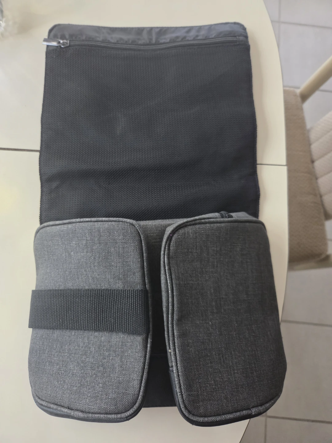 BOSS Hugo Boss Toiletry Travel Bag. NEW.  Large size. Foldable - photo 5