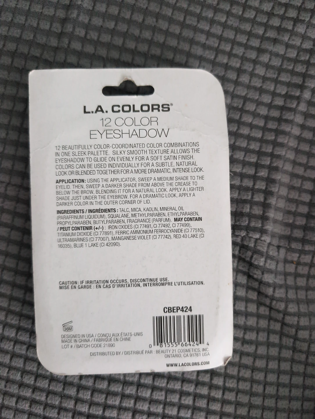 L.A. Colors 12 Color Eyeshadow Palette - Cool Tones🥕 - photo 2