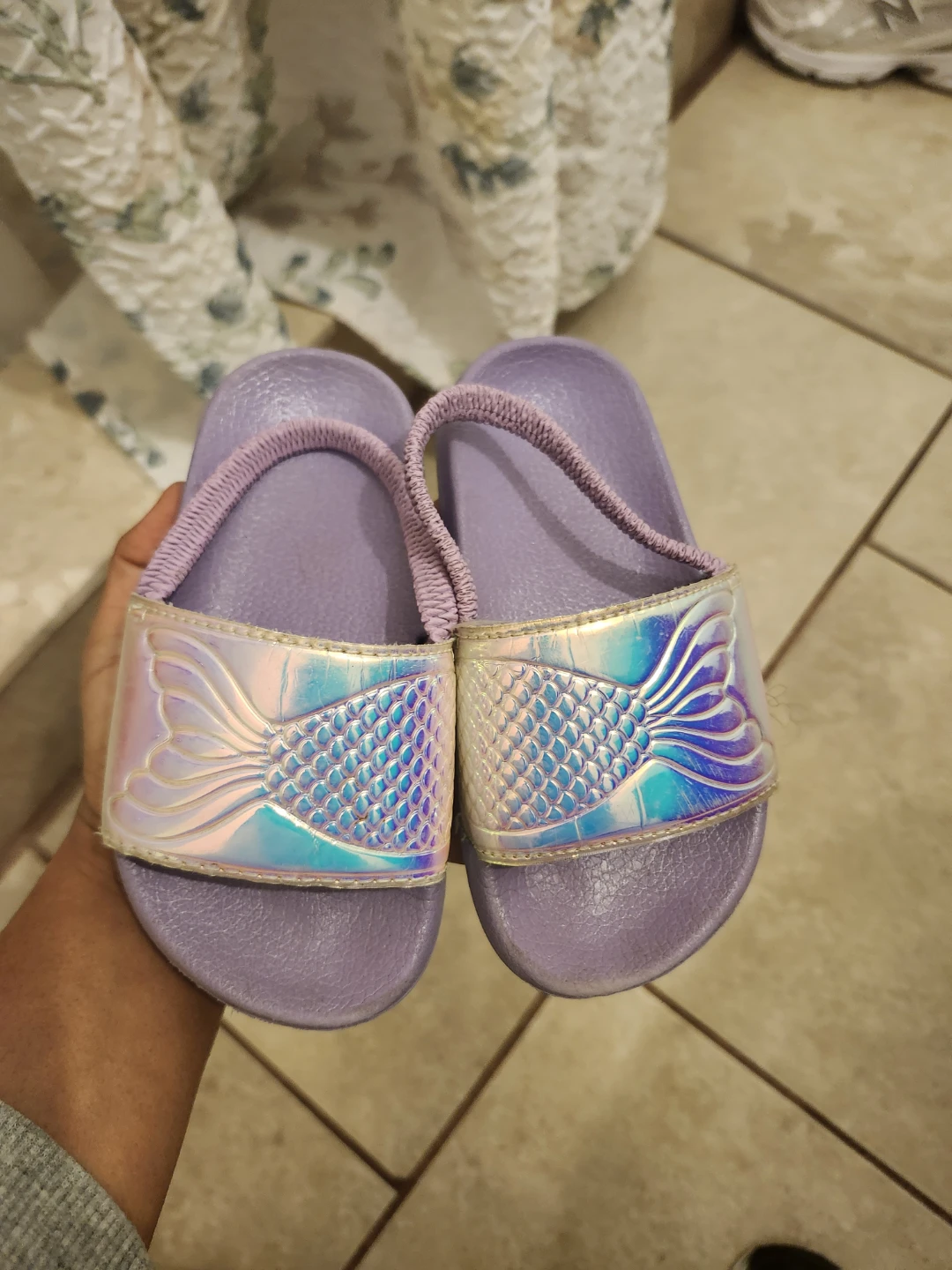 Kids Mermaid Slide Sandals Size 7-8