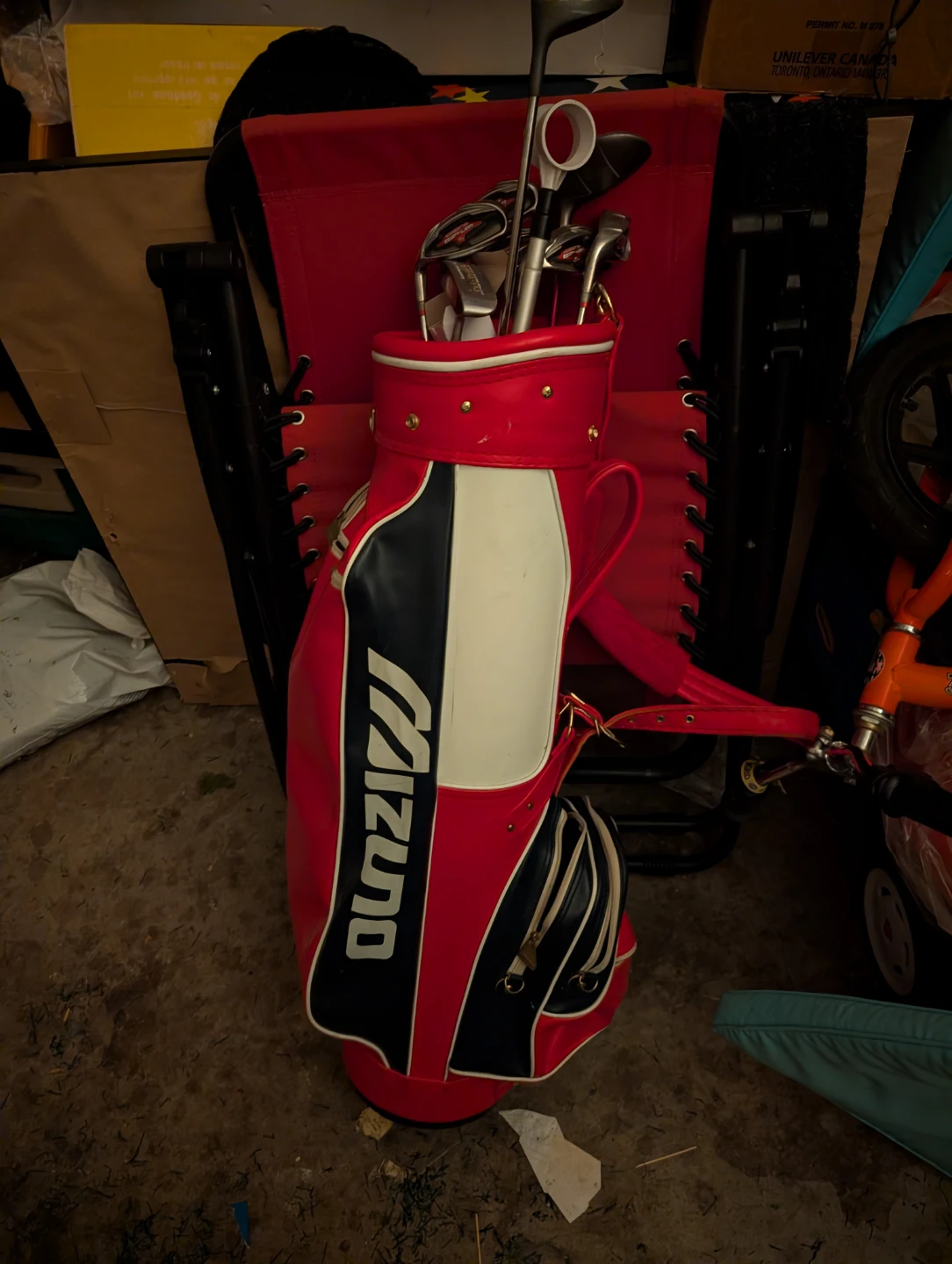 Cobra Baffler Golf Clubs and Mizuno Golf Bag Set