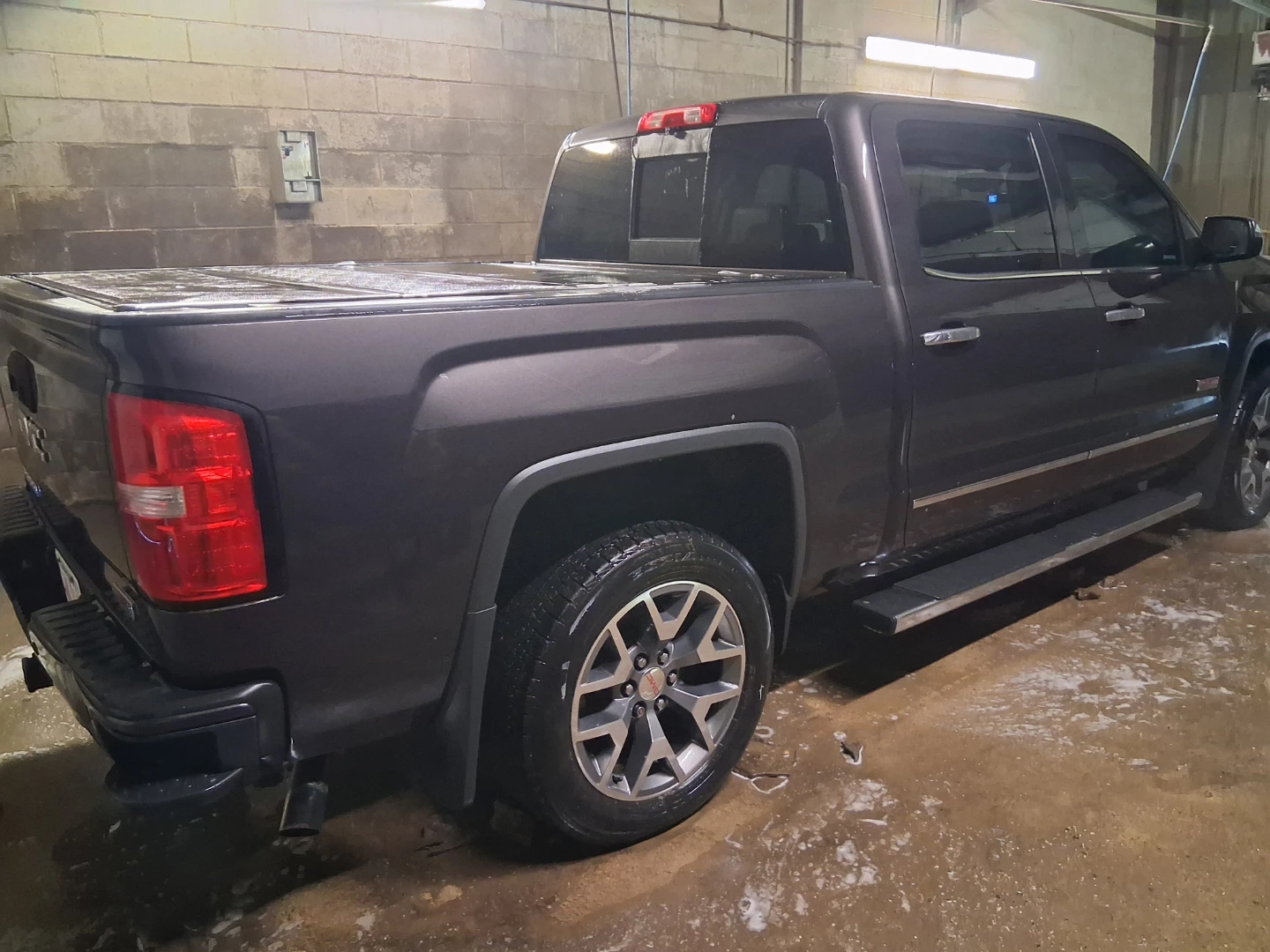 GMC Sierra Pickup Truck - photo 4