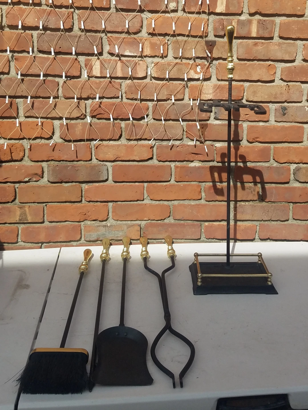 Black Iron Fireplace Tool Set w Brass Handles Good Condition - photo 2