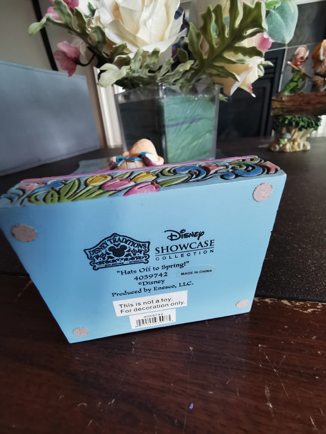 Disney Traditions "Hats Off to Spring!" Mickey Mouse Figurine - photo 5