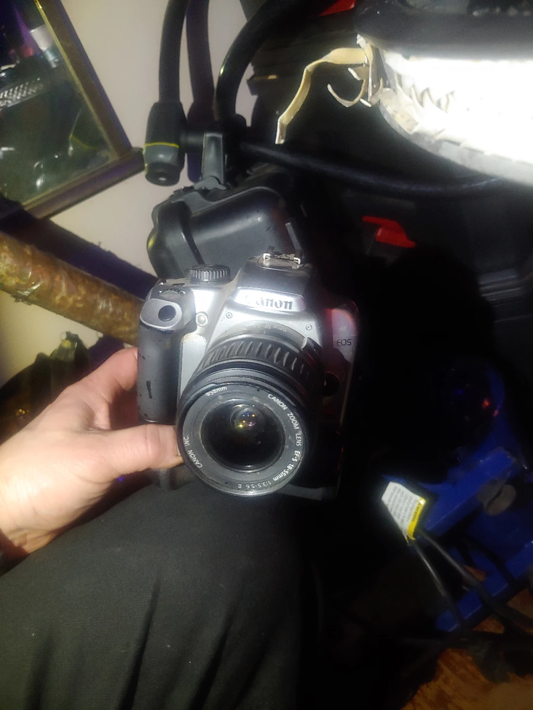 Canon EOS Rebel DSLR Camera with Battery Grip - photo 2