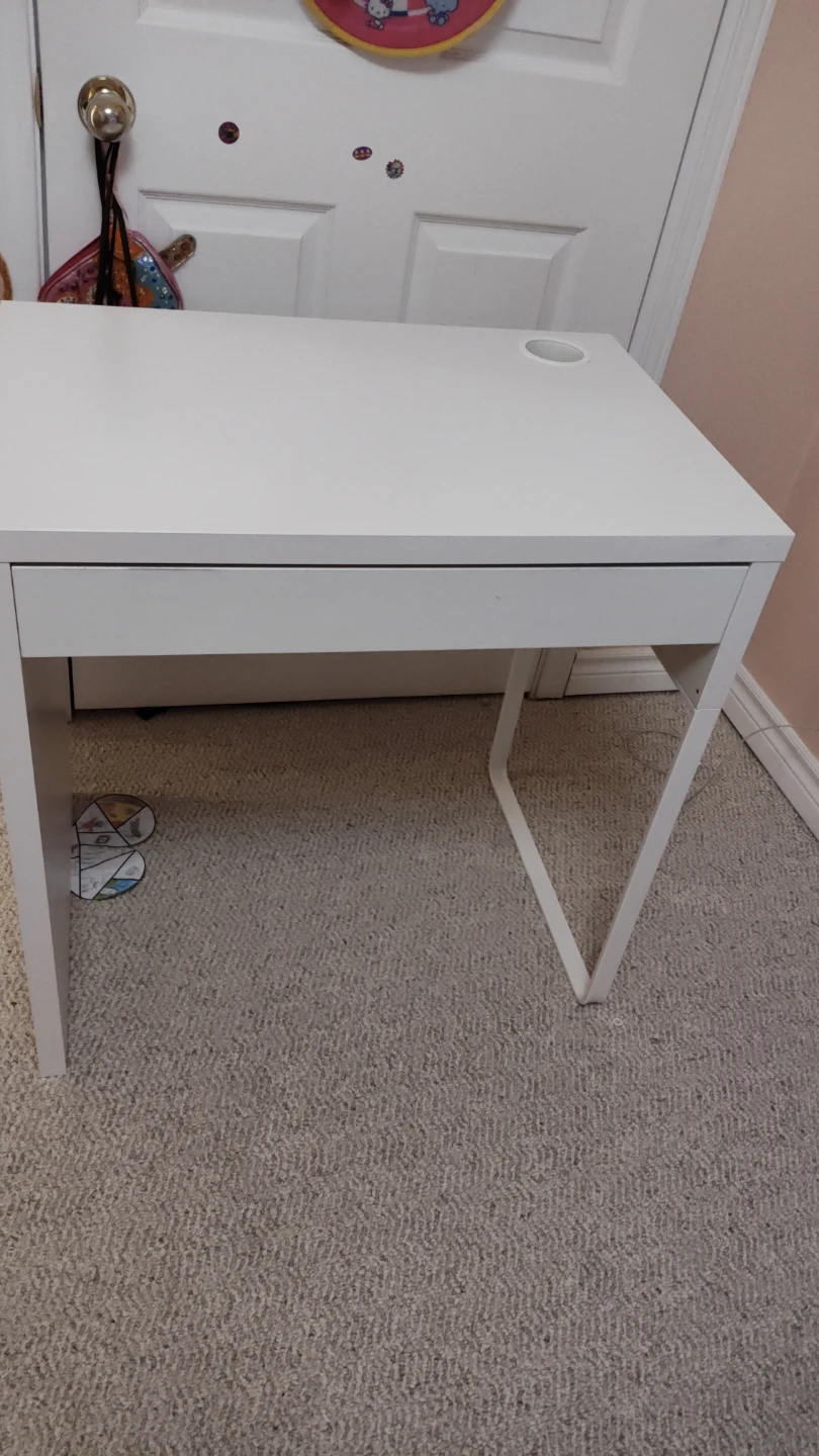 White Desk with Drawer - photo 2