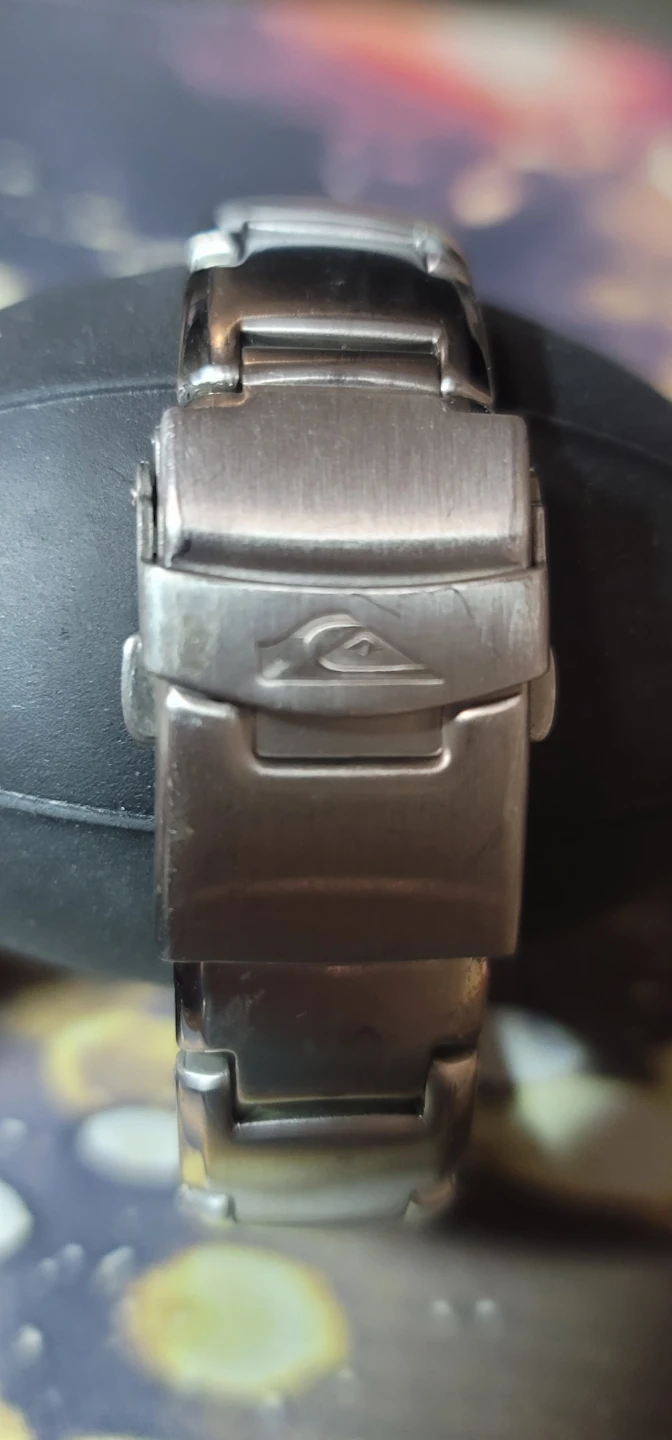 Quiksilver QD1100 Digital Watch - photo 2
