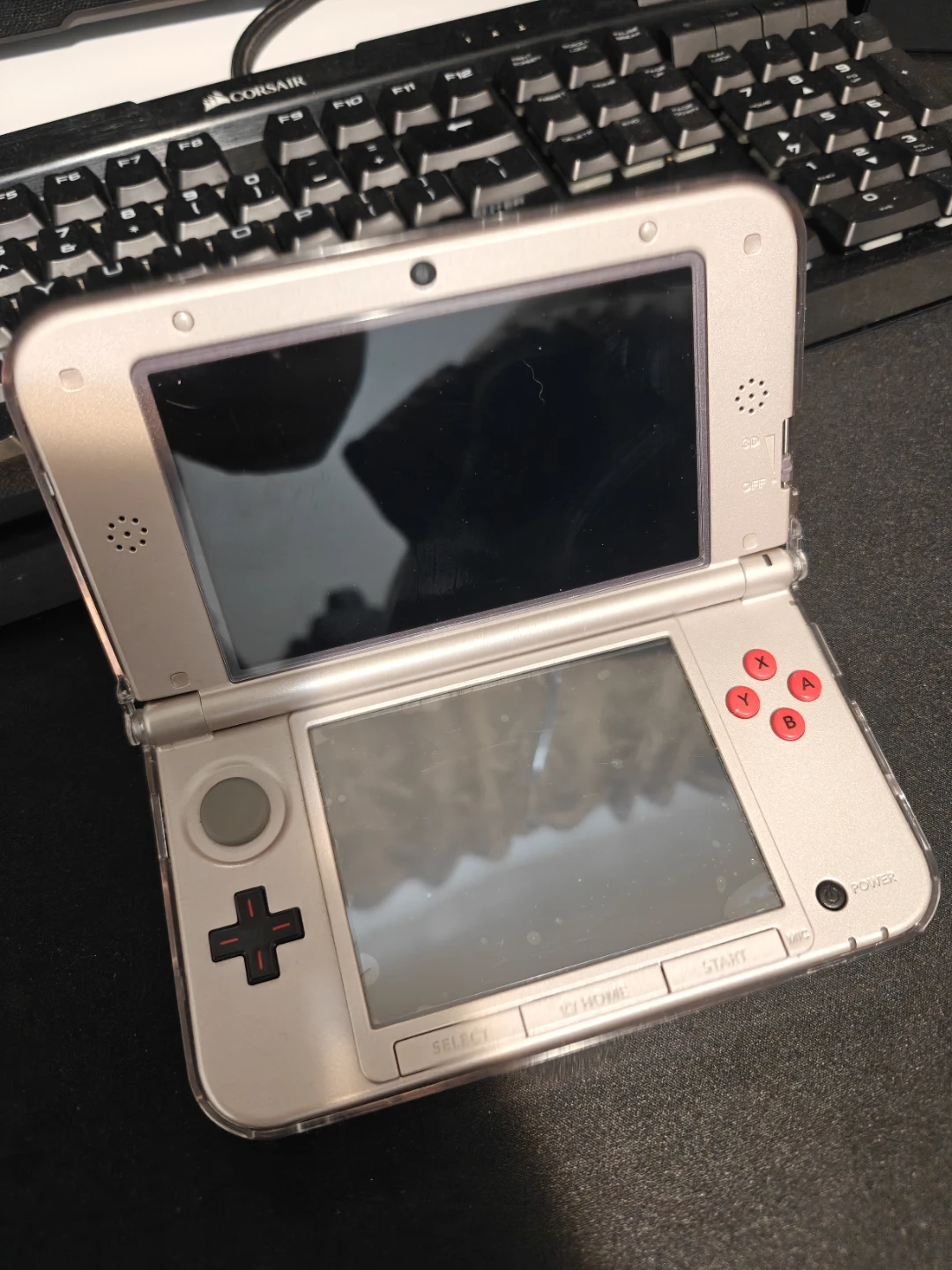 3DS XL SNES EDITION mint condition - photo 2