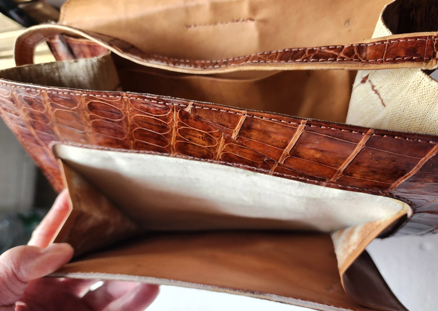 Alligator bag - photo 4