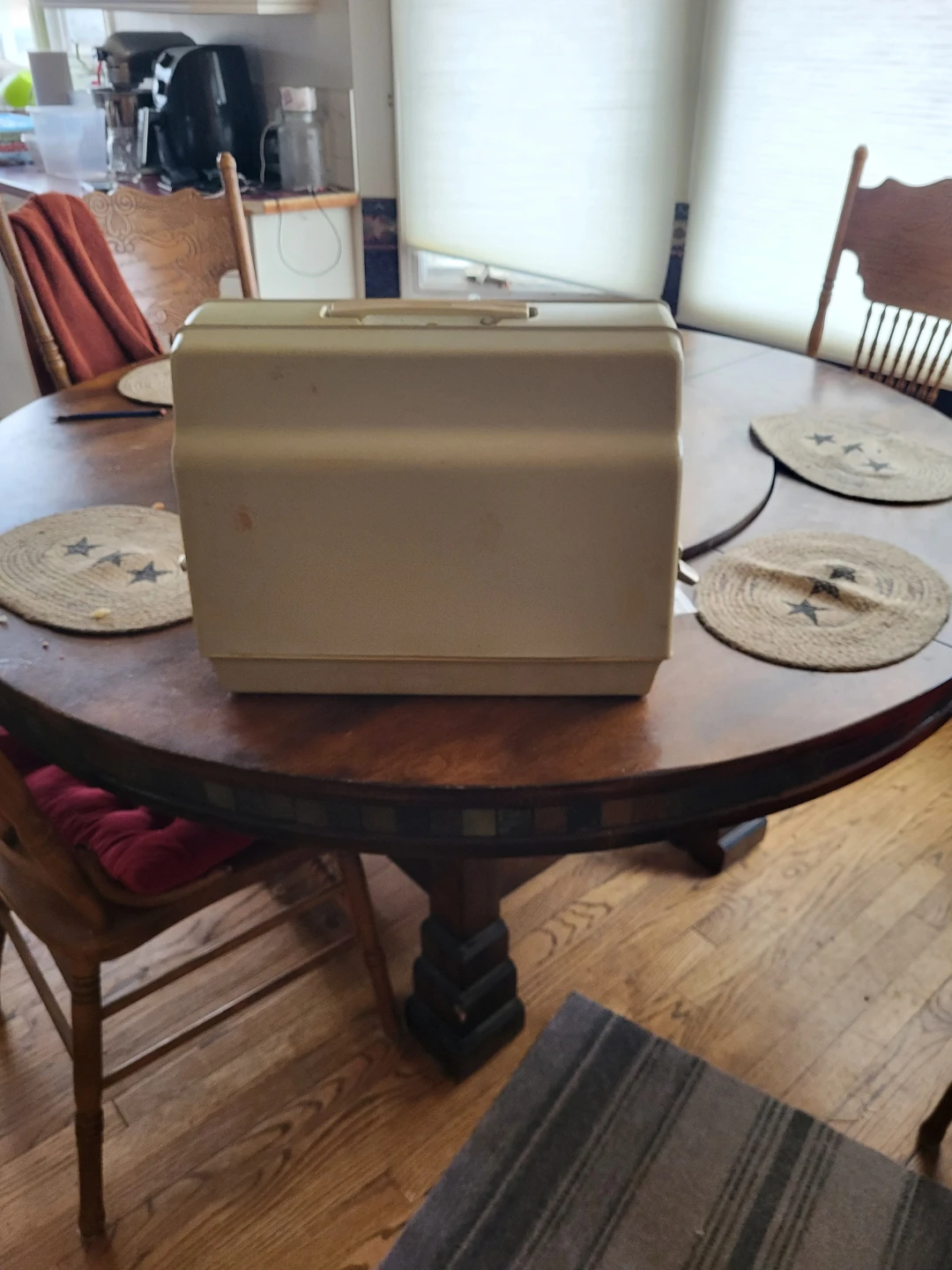 Sears Kenmore Sewing Machine with Case - photo 3